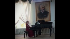 С.Абрамова "Прелюдия. Скерцо. Постлюдия" – исполняет автор