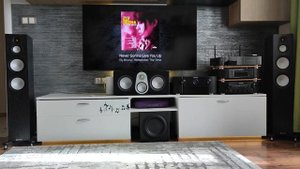 Dune HD Ultra Vision 4K  & Monitor Audio Silver 7g