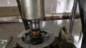 Мазда 5 нет зарядки