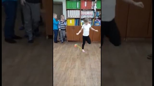.Нейроскакалка.Суперучилка.Учитель и дети.