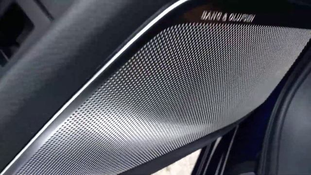 Новые сетки на динамики Audi A6 C8 смотреть онлайн