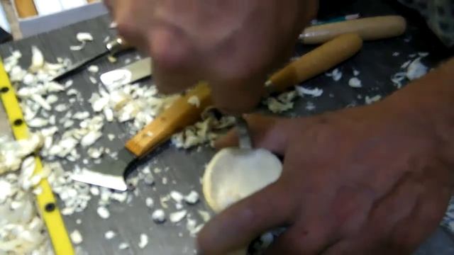 Изготовление деревянной ложки || wooden spoon смотреть онлайн