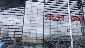 7 Адлер 2016. Ждем такси на вокзале Адлера.