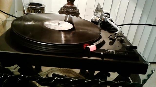 Technics Sl 1900 Turntable