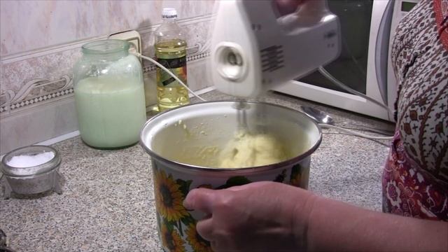 РЕЦЕПТ БЛИНОВ НА МОЛОКЕ С КУРИНЫМИ ПОТРОШКАМИ ТЕСТО НА БЛИНЫ ТОНКИЕ БЛИНЫ. НАЧИНКА ДЛЯ БЛИНОВ..