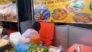 Amazing! Phnom Penh Night Market - Seafood, Sushi, Drinks, Dessert, & More, Cambodia Street Food