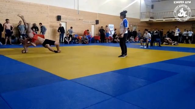 16ти-летний боец клуба KIMURA GYM Никита Петриченко смотреть онлайн