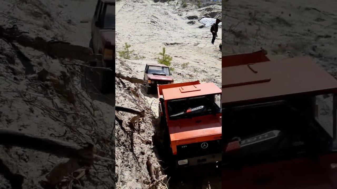 Унимог на тракторах и Рэндж едут в гору #offroad #rc #unimog #rcscale #rangeroverclassic