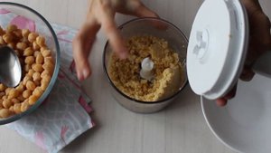Аквафаба и нутовая мука