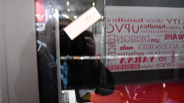 жалюзи встроенные в стеклопакет Kraft Alu управление ползунком сбоку смотреть онлайн