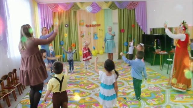 8 Марта (вторая младшая группа) смотреть онлайн