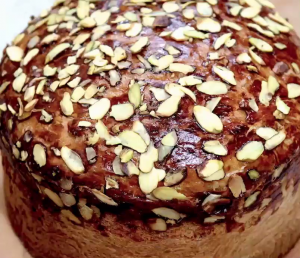 Главная выпечка года - Кулич Фисташковый с Миндалем!