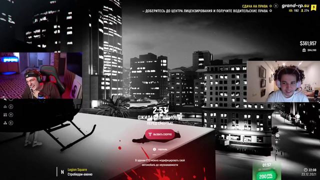 ПИЛОТ ВЫШЕЛ ПОКYРИТЬ С ВЕРТОЛЕТА смотреть онлайн