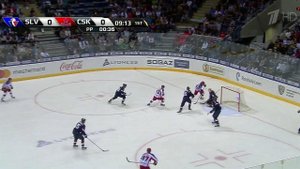 В Континентальной хоккейной лиге трудную победу одержал лидер регулярного чемпионата, ЦСКА