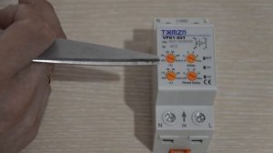 Реле контроля напряжения 220V,  Зашита от скачков, пониженого-повышенного напряжения сети.