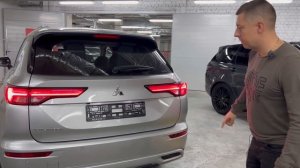 Mitsubishi Outlander 2022, Обзор Нового поколения (4) от Александра Червяченко, Автосалон Манеж