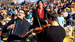 песня болельщиков Раскудрявый клён...