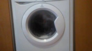 Indesit iwe 6125 Wool full cycle