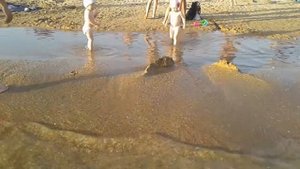 ❤ЯНА ПЛЫВЕТ 1,5  МЕТРА. ❤ДВЕ БЛИЗНЯШКИ ЕВА И ЗОЯ❤