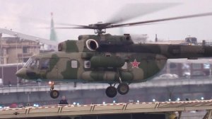 Вертолет Ми-8АМТШ - посадка и взлет с вертолетной площадки