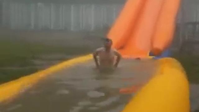 Вот это занырнул!! смотреть онлайн