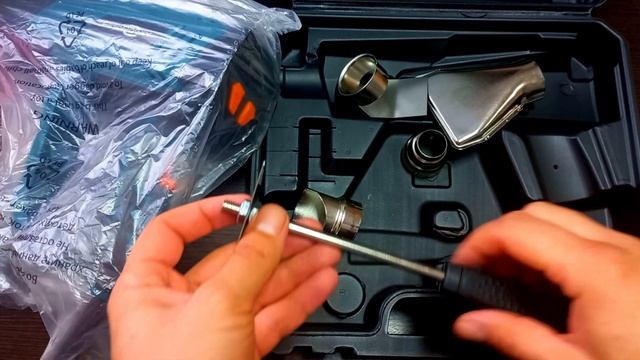 Распаковка строительного фена FinePower HG0122
