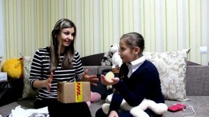 iPhone X ВЫСЛАЛИ Ире из Америки Идем получать посылку