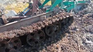 Пашем делянку двумя ТДТ-55А.