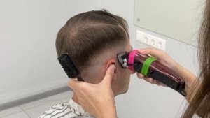 FADE/ КАК СДЕЛАТЬ ПЛАВНЫЙ ПЕРЕХОД МАШИНКОЙ С НУЛЯ НА ТОНКОМ ВОЛОСЕ И НЕРОВНОЙ ГОЛОВЕ/ БАРХАТНЫЙ ФЕЙ