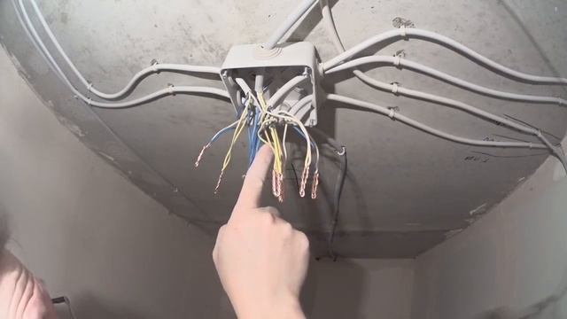 Монтаж распаячной коробки