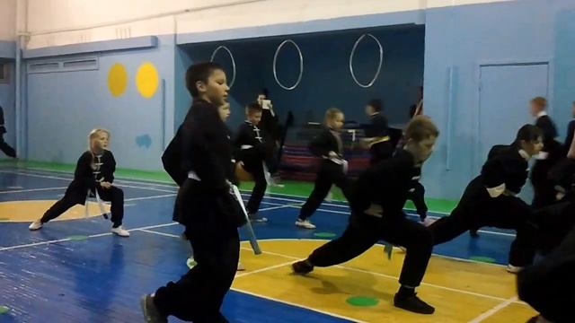 Тренеровка Ушу 27 января 2014 года поселок Трудовой 79 Школа проводит Барабаш Александр смотреть онлайн