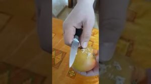 Почему надо мыть яблоки