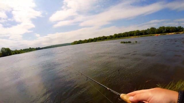 Снова этот дикий перекат раздает! Рыбалка на спиннинг. смотреть онлайн