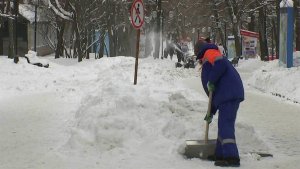 Погода вновь испытывает Центральную Россию: температурные качели и рекордные снегопады