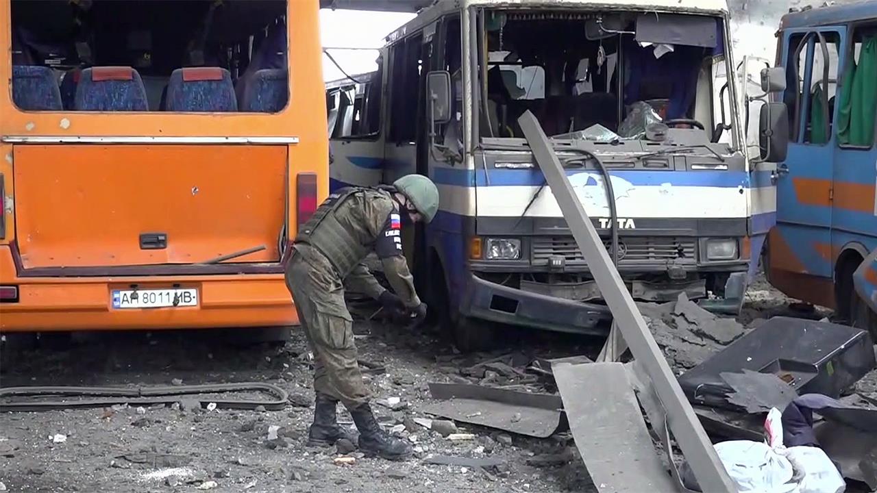 Из Волновахи в Донецкой республике приходят сообщения о массированном обстреле