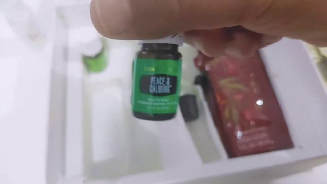 Unboxing 4 Young Living 🌱 Premium Starter Kit essential oils Desert Mist diffuser زيوت عطرية تحفةUS смотреть онлайн