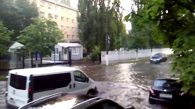 Hyundai Getz: Amphibia смотреть онлайн