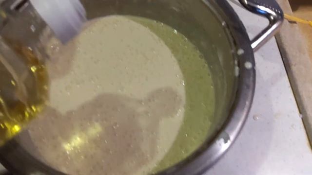 Как жарить блины быстро и просто