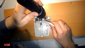 Снятие защитных экранов на плате iPhone 5 | www.first-remont.ru/riphone/