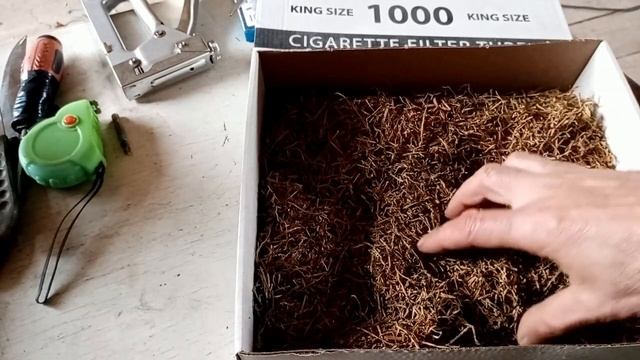 Лист табака подбитый морозом уже не ТО. смотреть онлайн