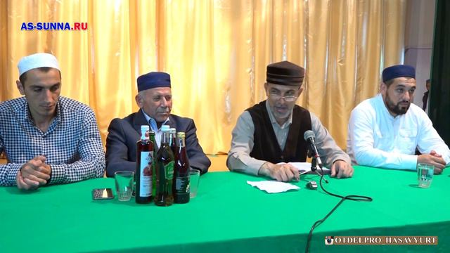 Какое наказание ожидается для той женщины, которая не одевается как ей велит Шариат? смотреть онлайн