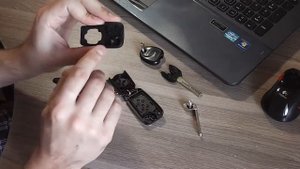 Выкидной раскладной автомобильный ключ из обычного