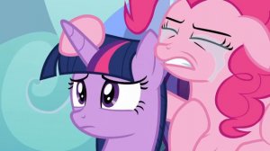 My Little Pony | Rainbow Dash Cries - Full Scene "Tanks For The Memories" [HD]