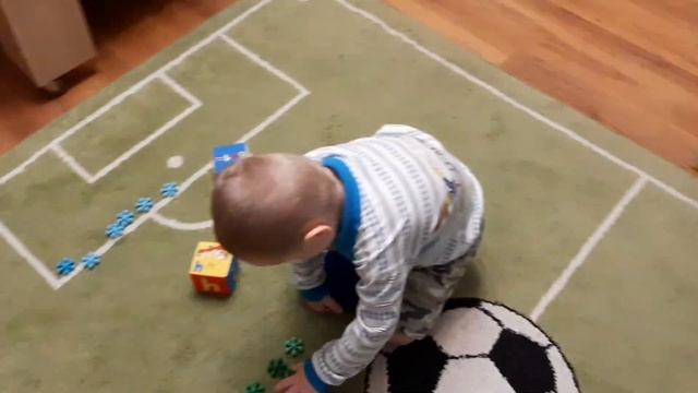 Простая, но увлекательная игра для счета до 10. Учимся считать? смотреть онлайн