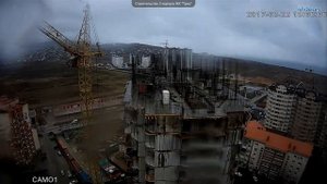 Раскачивание башенного крана КБ-415 при сильном ветре