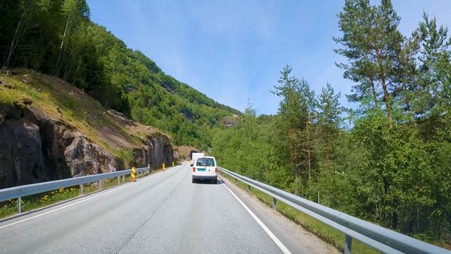 Driving Fv55 Sogndal - Hafslo | Norwegian Roads 4K UHD смотреть онлайн