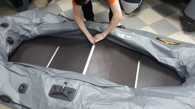 Как вставить слань по форме дна на лодке Муссон R260. Лодки Поволжья смотреть онлайн