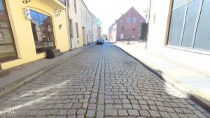 Литва. Клайпеда. Весенний Центр #klaipeda Скульптуры коту и мышке