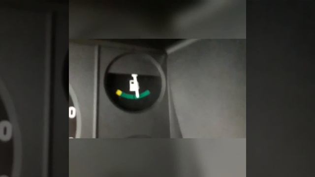 Спокойная стрелка указателя уровня топлива ВАЗ 2107;2105... смотреть онлайн