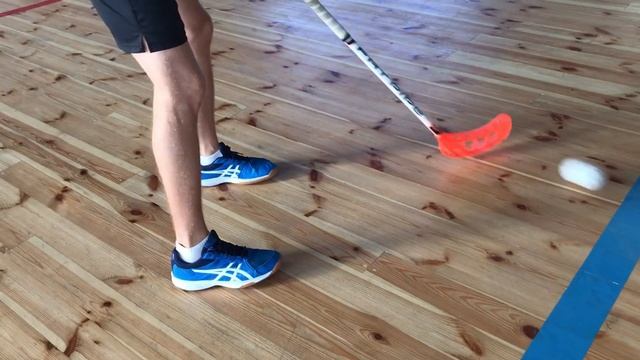 4 основных паса в флорболе смотреть онлайн